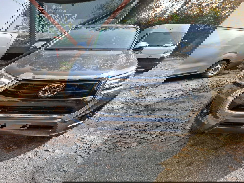 Toyota Hilux nuova a Bologna (2)