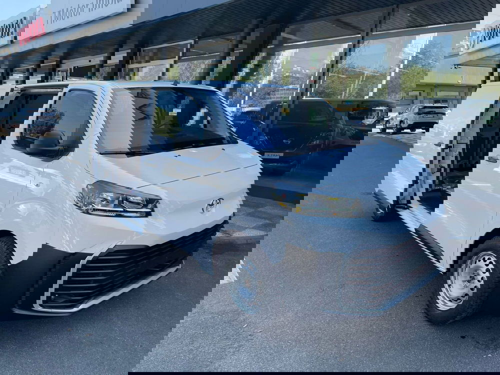 Toyota Proace nuova a Bologna (2)