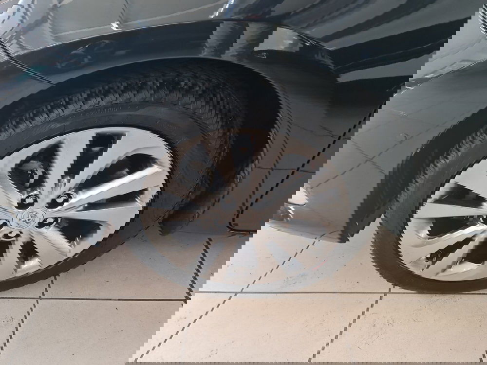 Toyota Auris usata a Bologna (7)