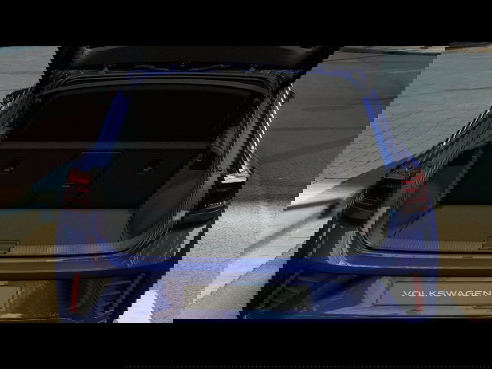 Volkswagen T-Roc usata a Livorno (9)