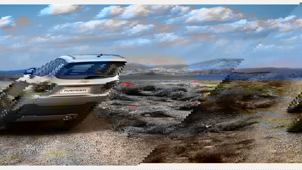 Jeep Avenger nuova a Siena (2)