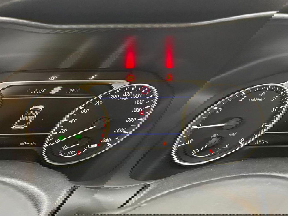 Nissan Juke nuova a Como (12)