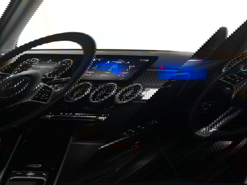 Mercedes-Benz GLB usata a Milano (11)