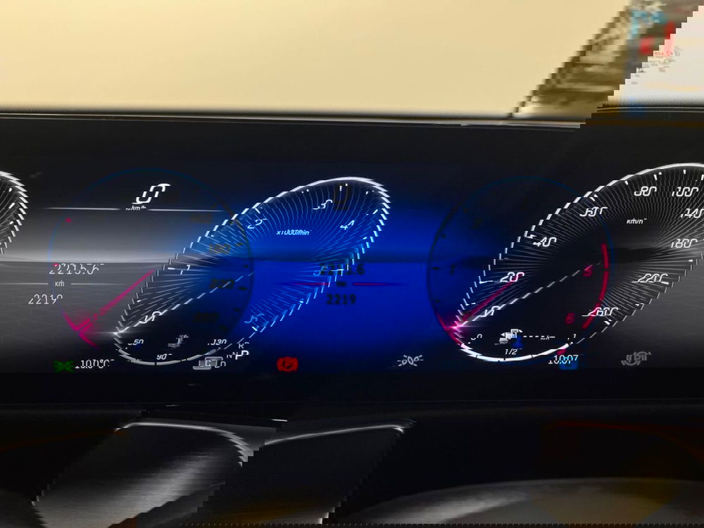 Mercedes-Benz GLB usata a Milano (13)