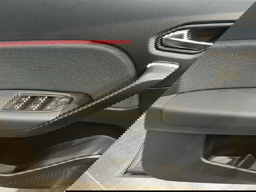 Renault Captur nuova a Napoli (11)