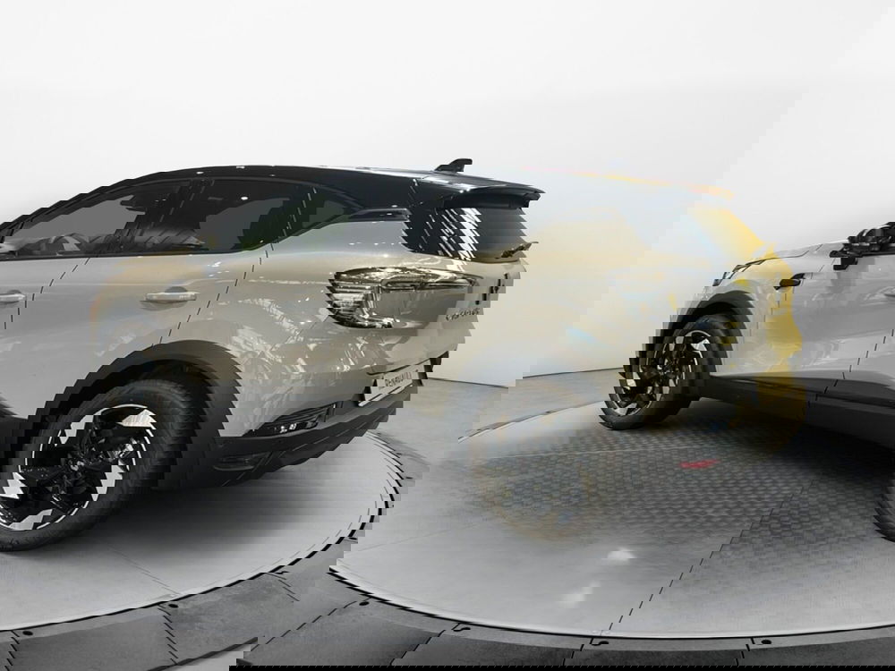 Renault Captur nuova a Napoli (5)