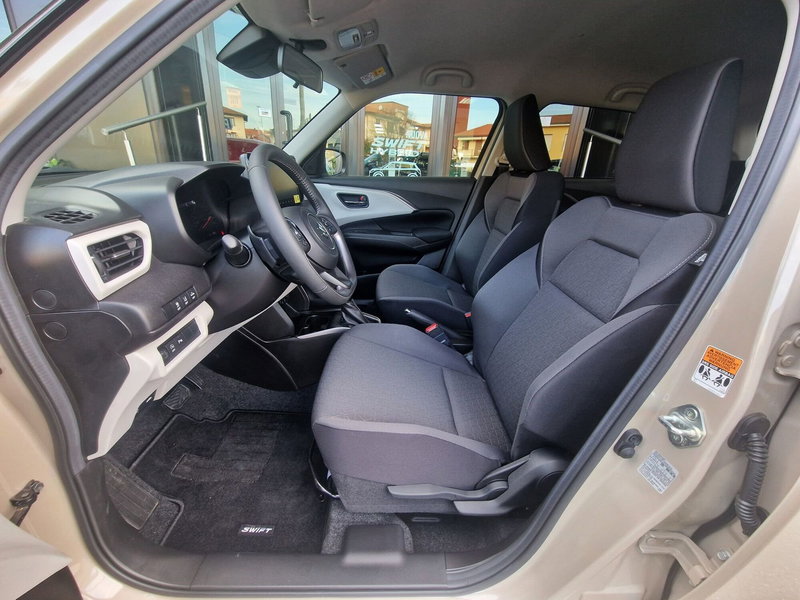 Suzuki Swift nuova a Milano (6)