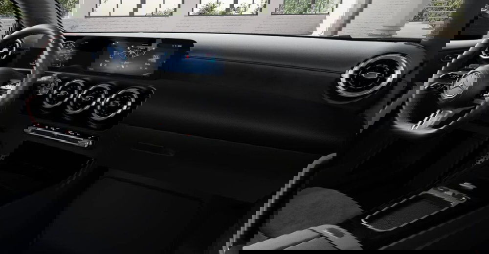 Mercedes-Benz Classe A nuova a Bolzano (5)