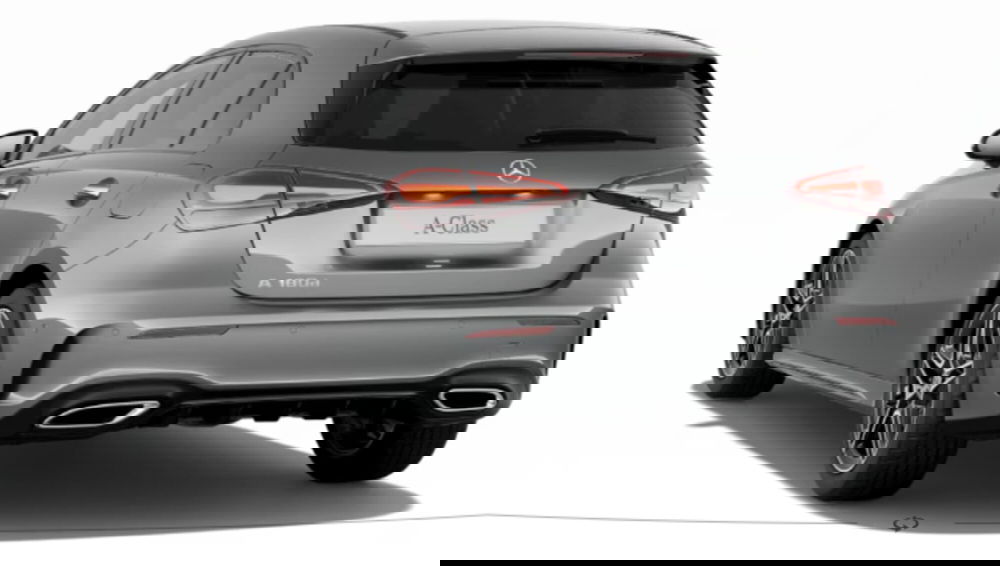 Mercedes-Benz Classe A Sedan nuova a Trento (2)