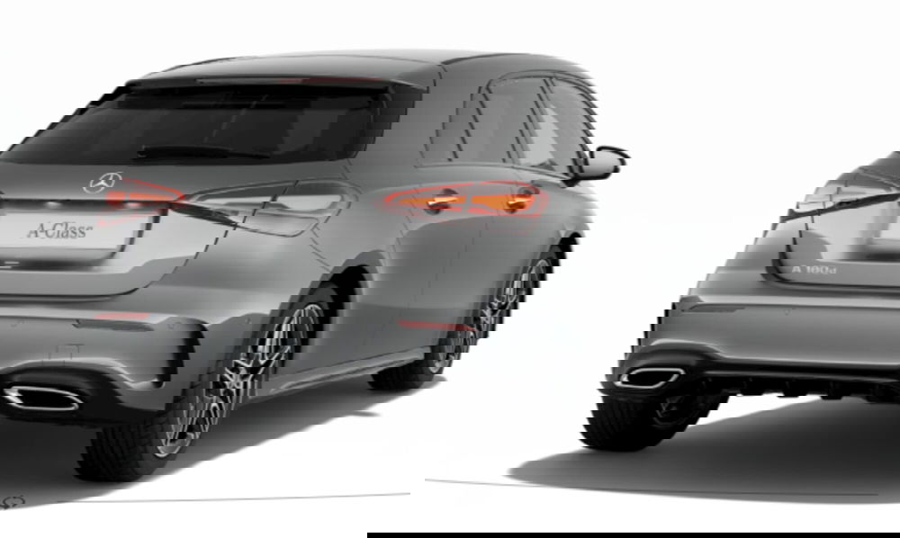 Mercedes-Benz Classe A Sedan nuova a Trento (3)