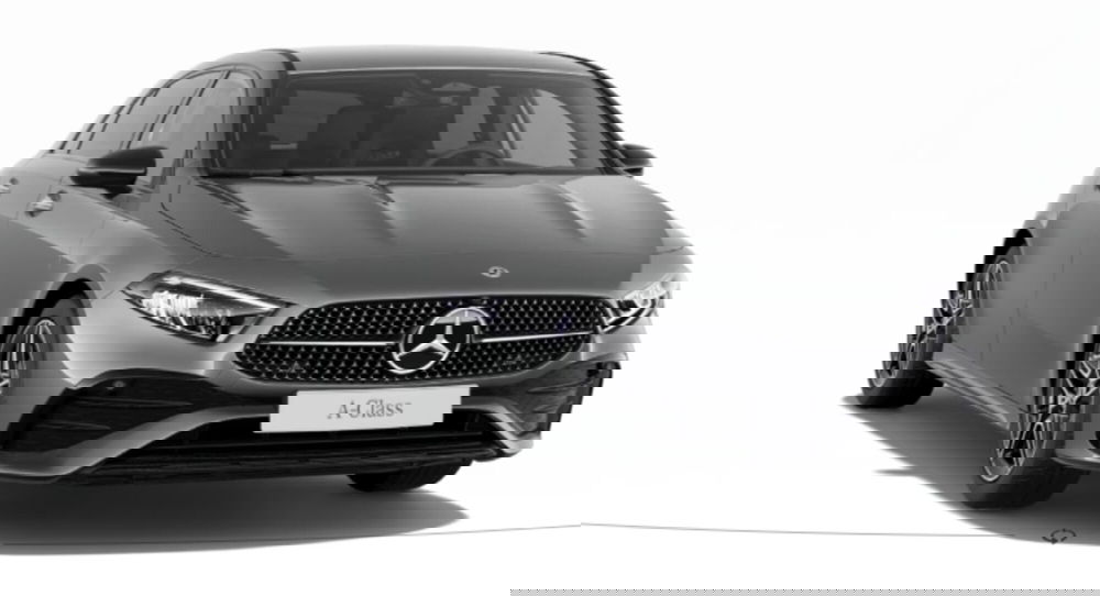 Mercedes-Benz Classe A Sedan nuova a Trento (4)