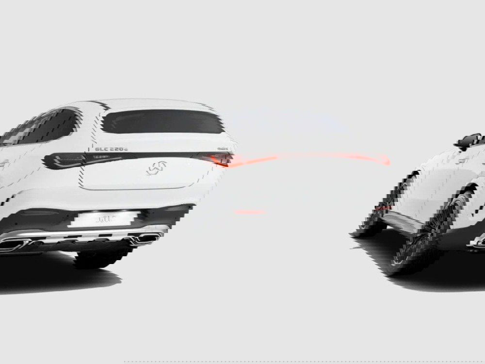 Mercedes-Benz GLC SUV nuova a Rimini (4)