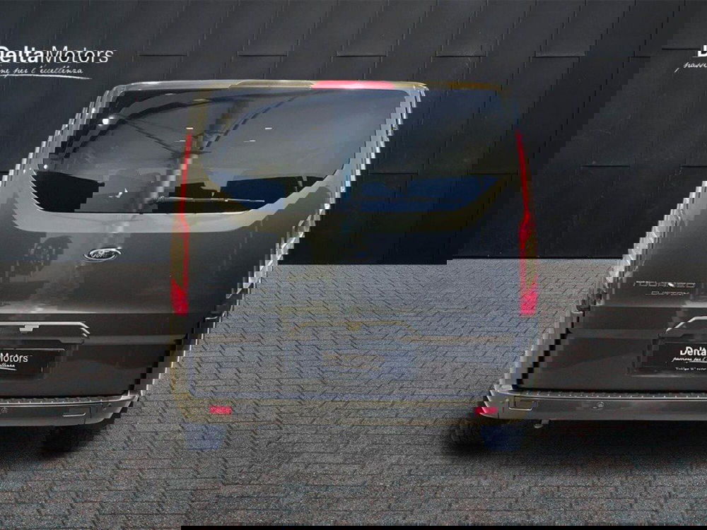 Ford Tourneo Custom usata a Macerata (4)