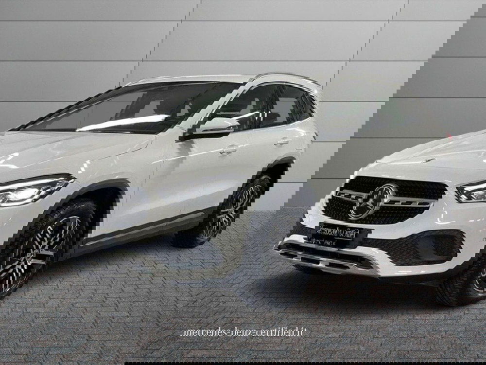 Mercedes-Benz GLA SUV usata a Macerata