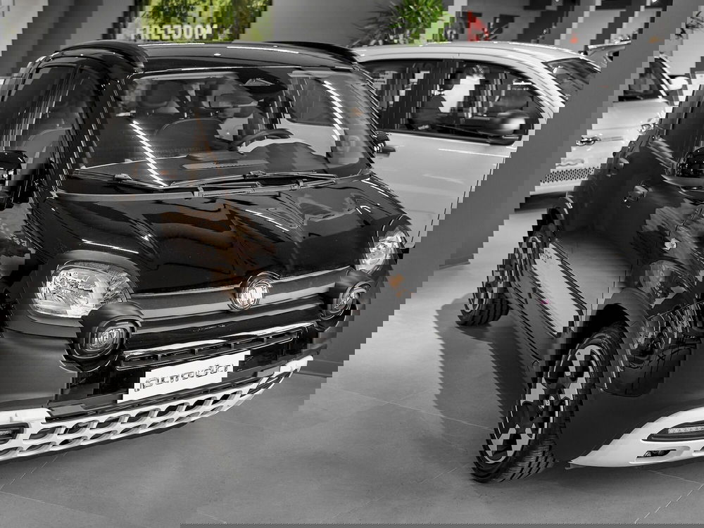 Fiat Panda Cross nuova a Prato (2)