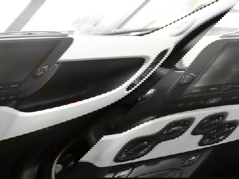 Fiat Panda Cross nuova a Prato (6)