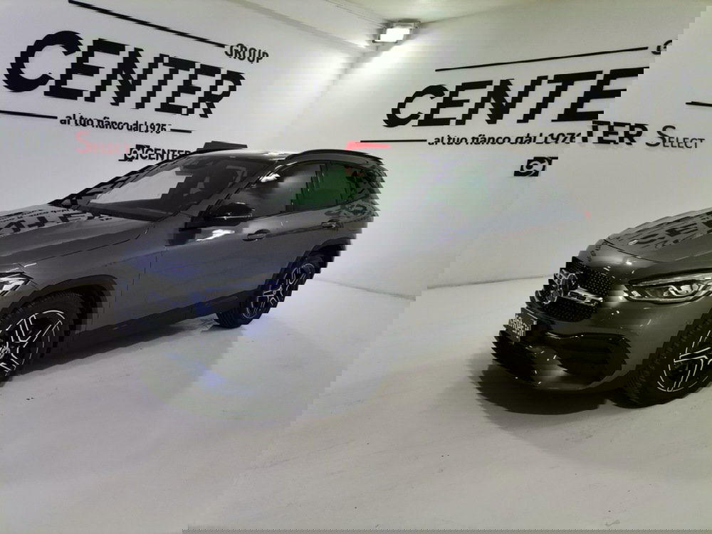 Mercedes-Benz GLA SUV usata a Salerno