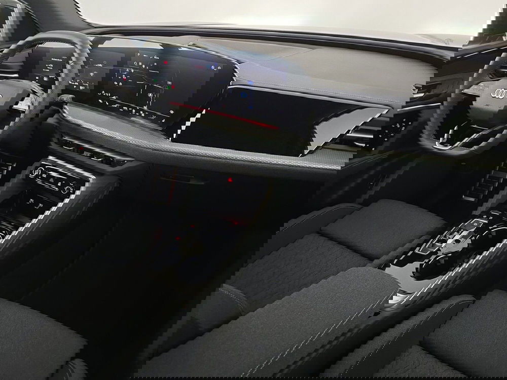 Audi Q5 Sportback nuova a Cuneo (12)