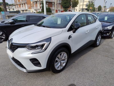 Renault Captur TCe 100 CV GPL FAP Zen del 2021 usata a Rimini