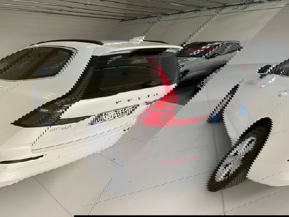 Volvo XC60 usata a Prato (12)