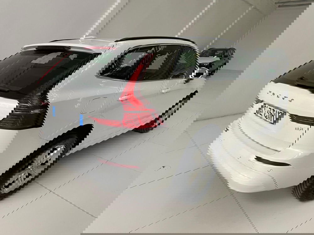 Volvo XC60 usata a Prato (2)