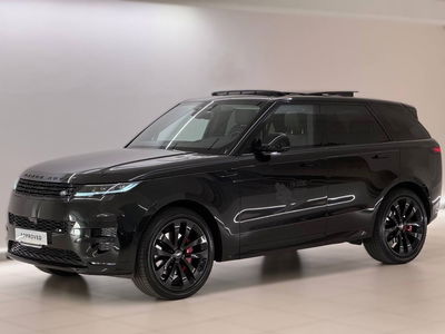 Land Rover Range Rover Sport 3.0D l6 300 CV HSE Dynamic Stealth del 2023 usata a Savona