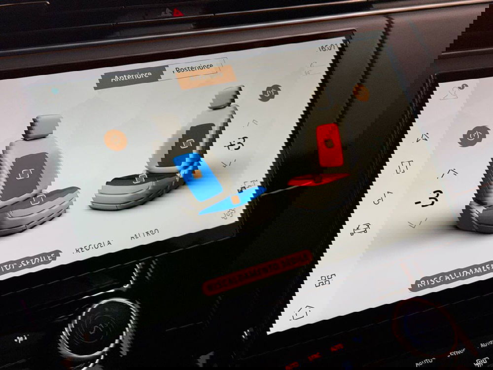 Land Rover Range Rover Sport usata a Savona (12)