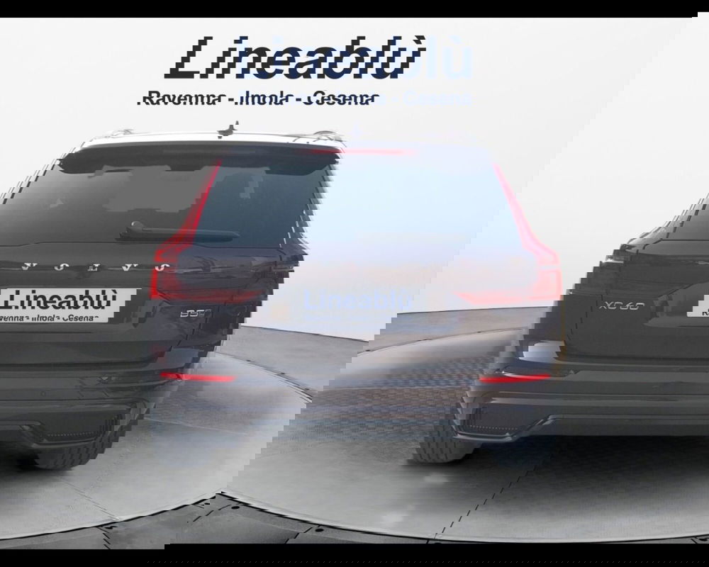 Volvo XC60 nuova a Bologna (4)