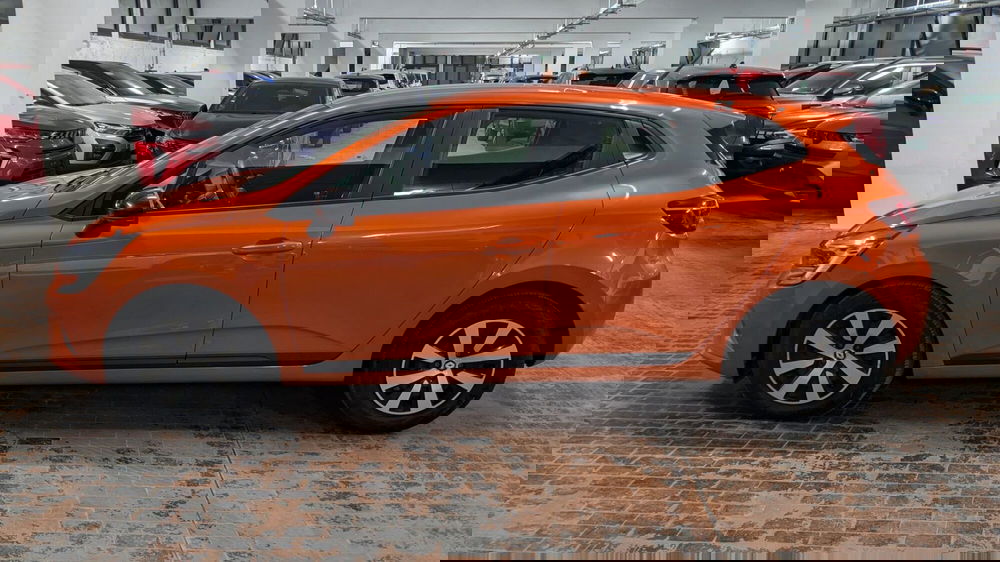 Renault Clio usata a Milano (2)