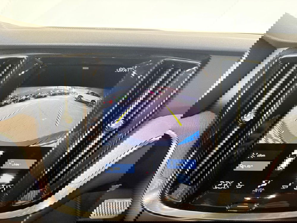 Volvo V60 Cross Country usata a Monza e Brianza (8)