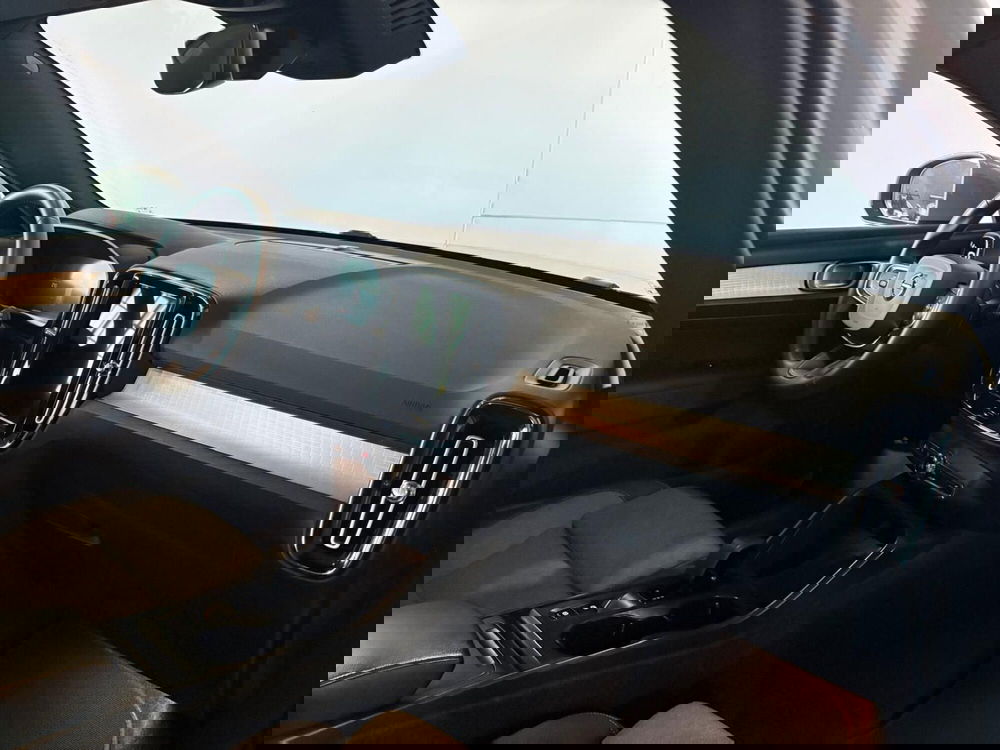 Volvo XC40 usata a Monza e Brianza (13)