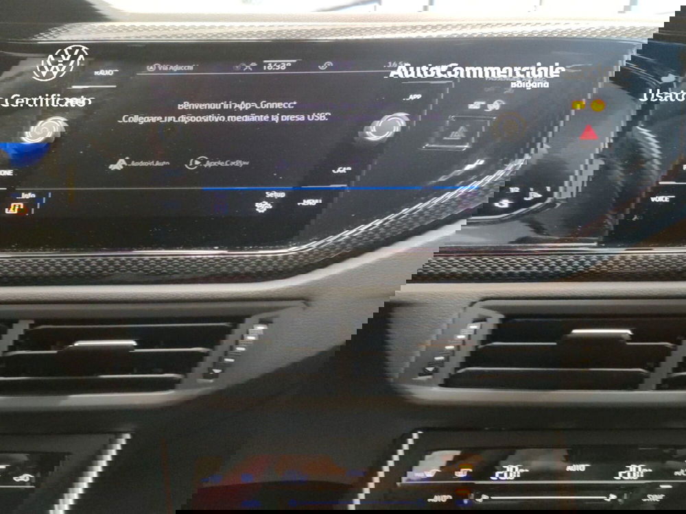 Volkswagen Taigo usata a Bologna (16)