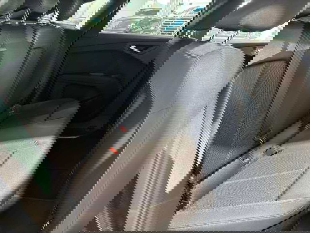 Audi Q4 Sportback nuova a Prato (15)