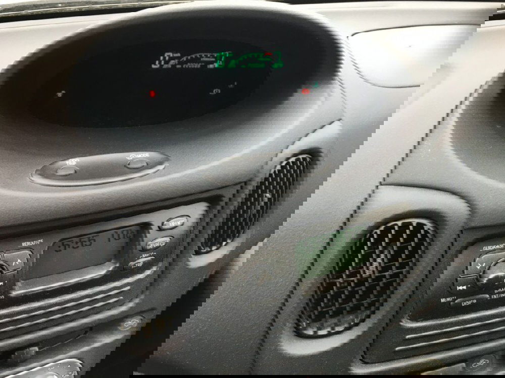 Toyota Yaris usata a Cuneo (11)