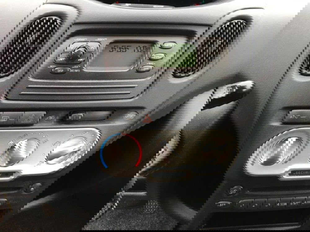 Toyota Yaris usata a Cuneo (12)