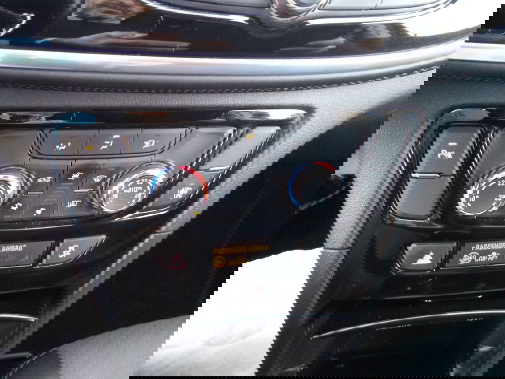 Opel Mokka usata a Rimini (14)