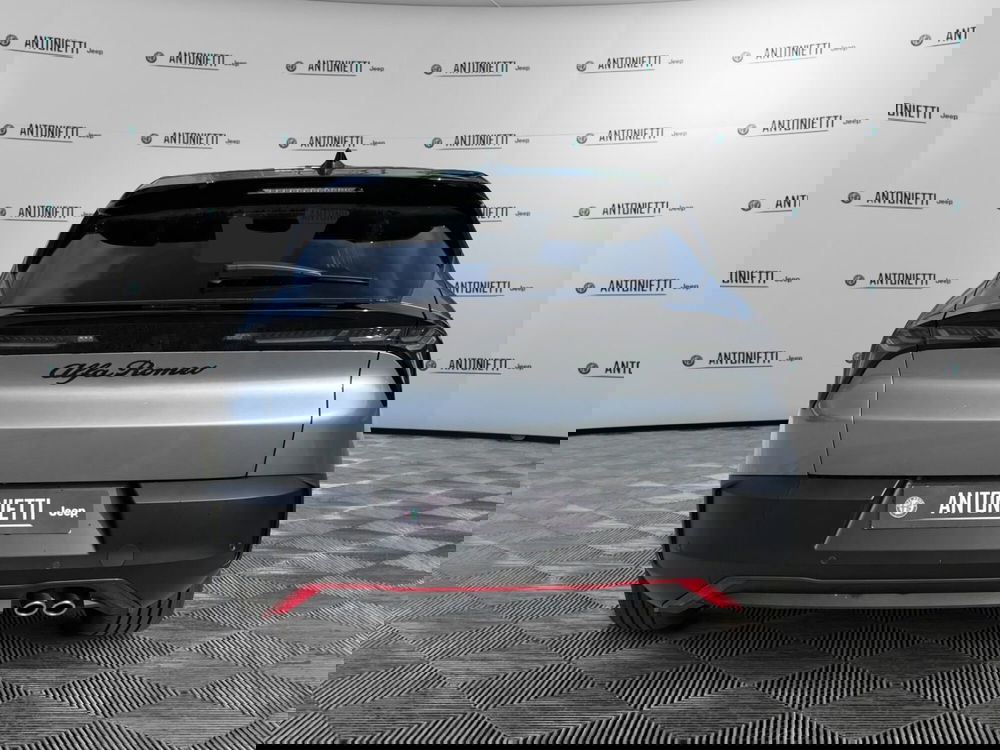 Alfa Romeo Junior nuova a Ancona (6)