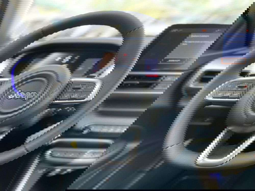 Jeep Avenger nuova a Ancona (13)