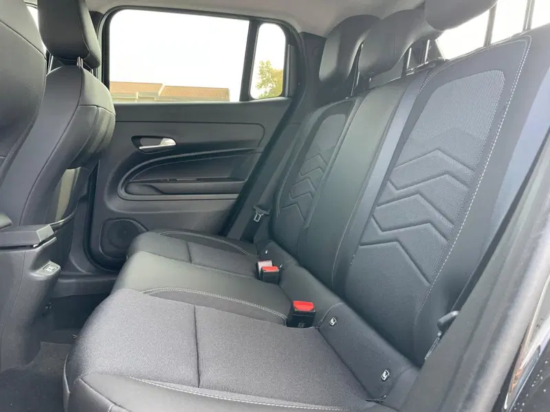 Jeep Avenger nuova a Ancona (20)