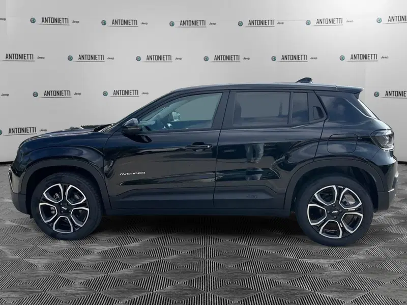 Jeep Avenger nuova a Ancona (8)