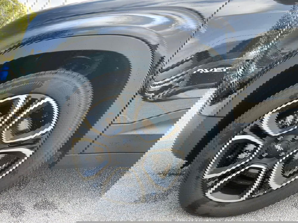 Jeep Avenger nuova a Ancona (9)