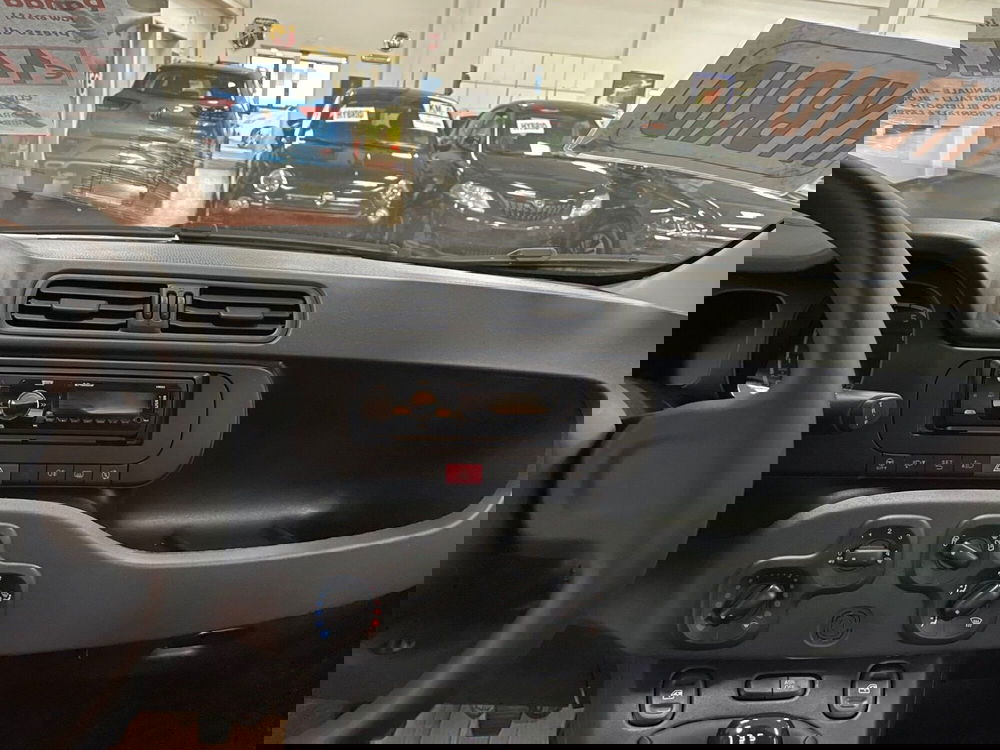 Fiat Panda nuova a Lucca (12)