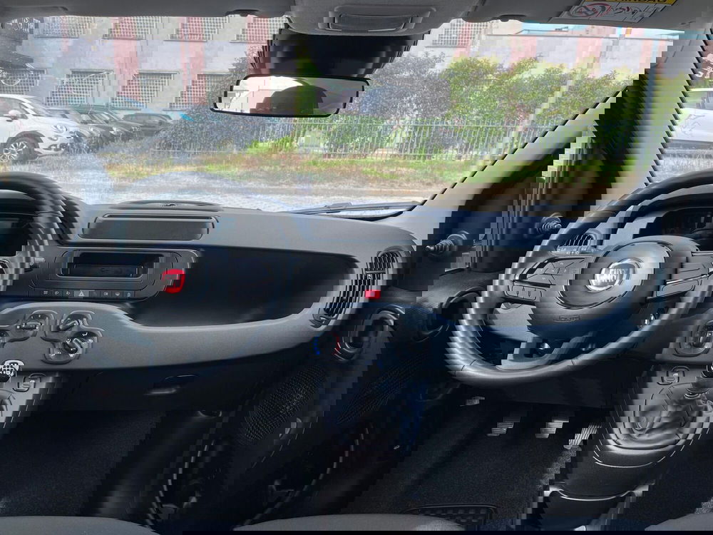 Fiat Panda nuova a Lucca (12)