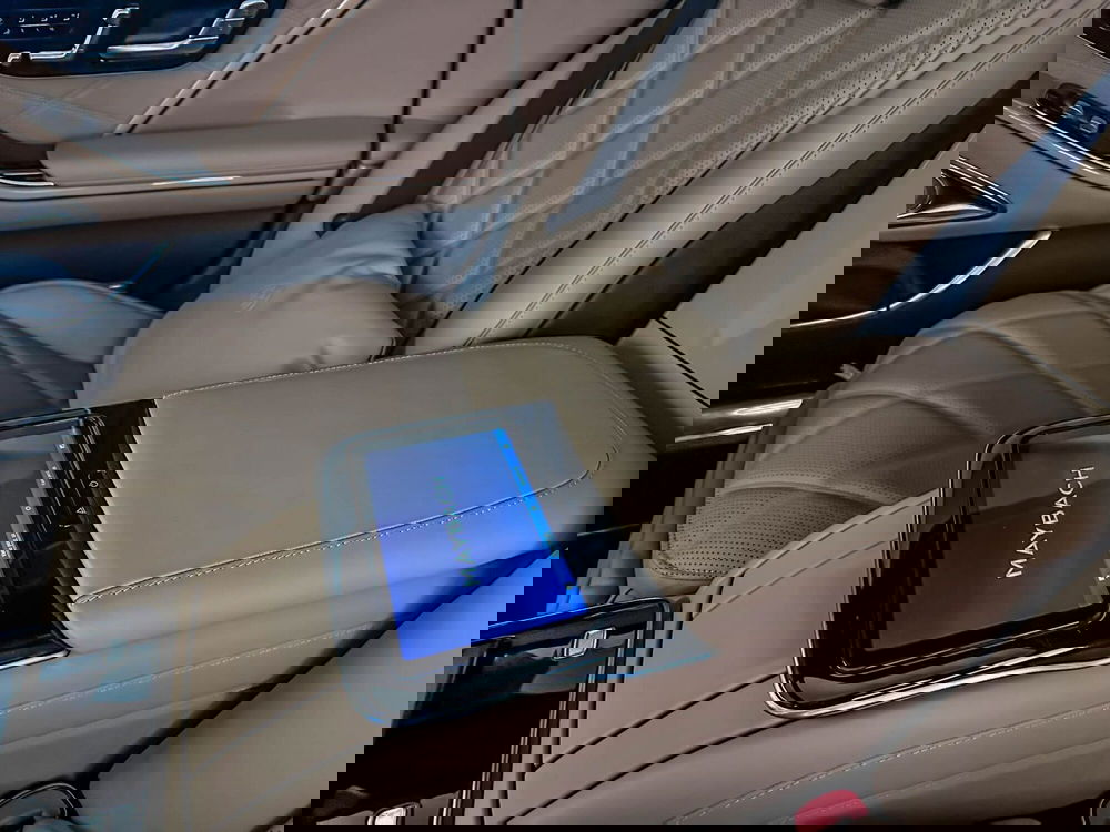 Mercedes-Benz Maybach S usata a Milano (16)