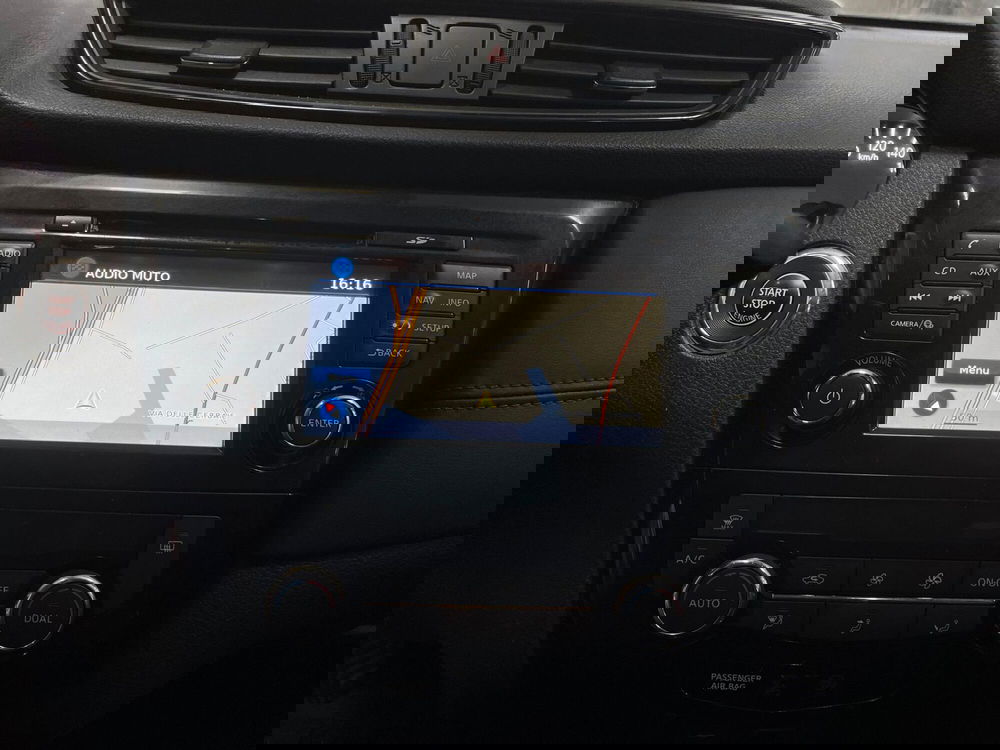 Nissan X-Trail usata a Lucca (14)