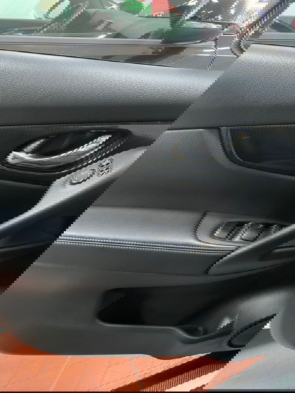 Nissan X-Trail usata a Lucca (16)