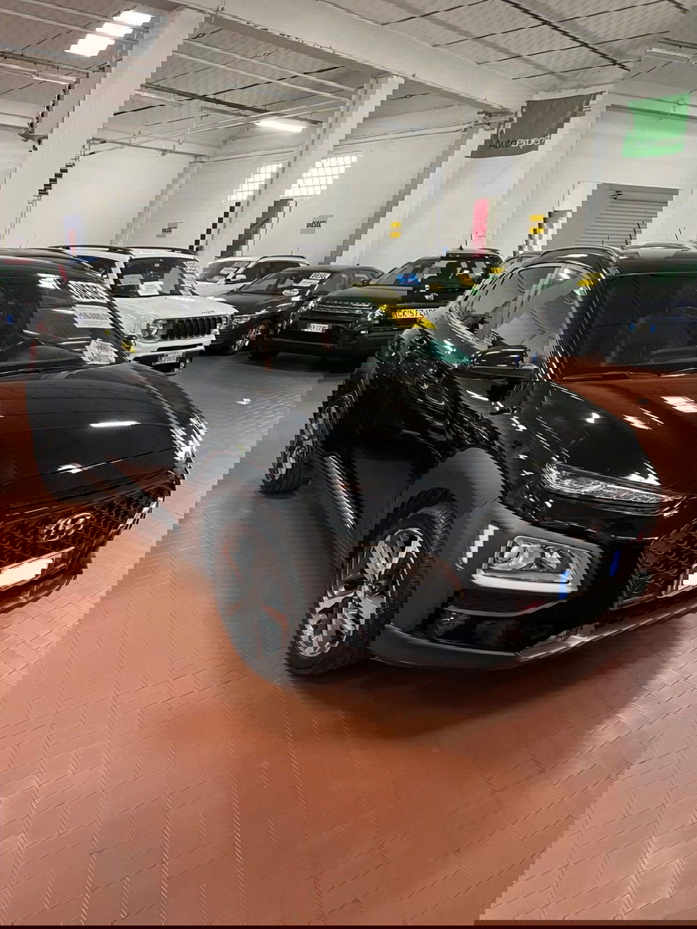 Hyundai Kona usata a Lucca (3)