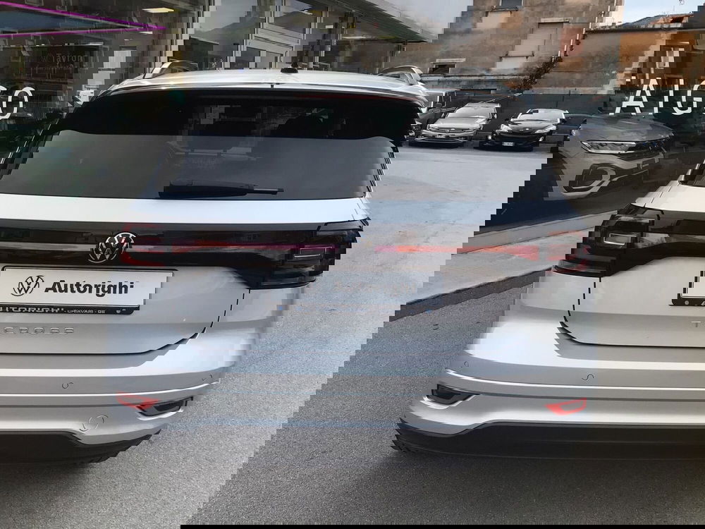 Volkswagen T-Cross usata a Genova (5)