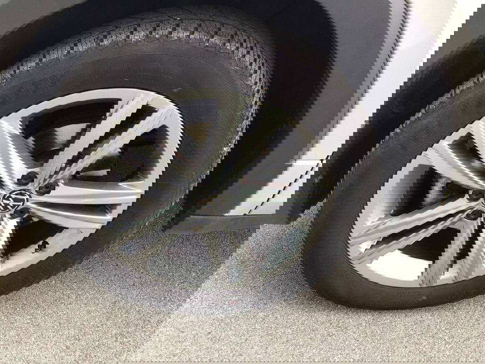 Volkswagen T-Cross usata a Genova (8)