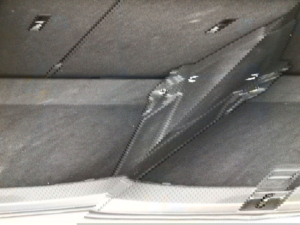 Volkswagen T-Cross usata a Genova (9)